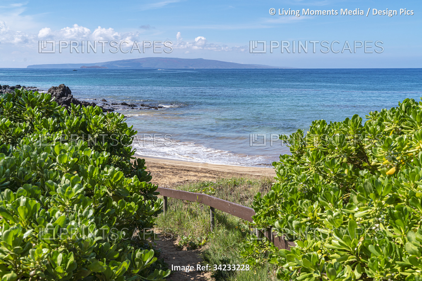 Footpath and views from Kamaole Beach III in Kamaole Beach Park in Kihei on the ...
